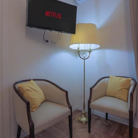 Fiera Milano-City Life Free Parking Villa Anglia' S Bridge Екстериор снимка
